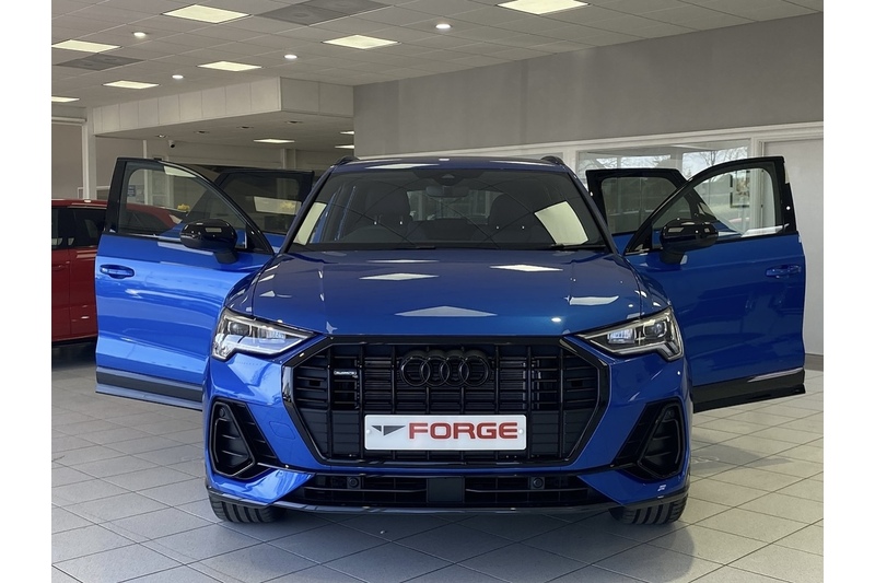 Audi Tfsi  Black Edition 40 Tfsi Quattro S Tronic Estate 2.0 Semi Auto Petrol