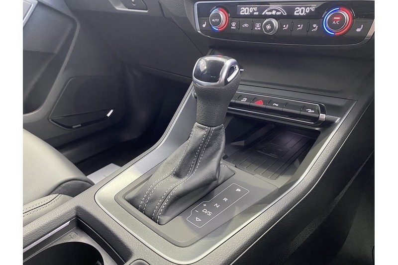 Audi Tfsi  Black Edition 40 Tfsi Quattro S Tronic Estate 2.0 Semi Auto Petrol