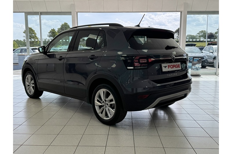 Volkswagen 1.0 TSI Active SUV 5dr Petrol DSG Euro 6 (s/s) (110 ps)