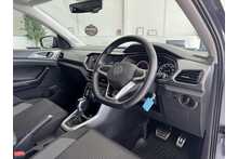 22/71 Volkswagen T-Cross 1.0 TSI Active Petrol DSG 110 ps