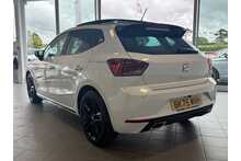 25/75 SEAT Ibiza 1.0 TSI FR Black Edition Petrol DSG 115 ps