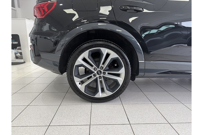 Audi 2.0 TDI 40 Edition 1 Sportback 5dr Diesel S Tronic quattro Euro 6 (s/s) (200 ps)