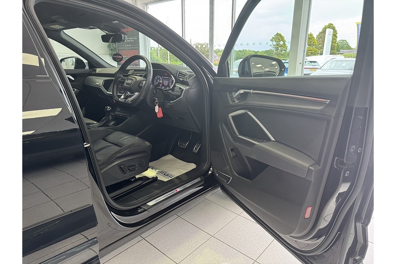 Audi 2.0 TDI 40 Edition 1 Sportback 5dr Diesel S Tronic quattro Euro 6 (s/s) (200 ps)