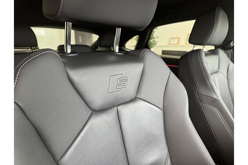 Audi 2.0 TDI 40 Edition 1 Sportback 5dr Diesel S Tronic quattro Euro 6 (s/s) (200 ps)