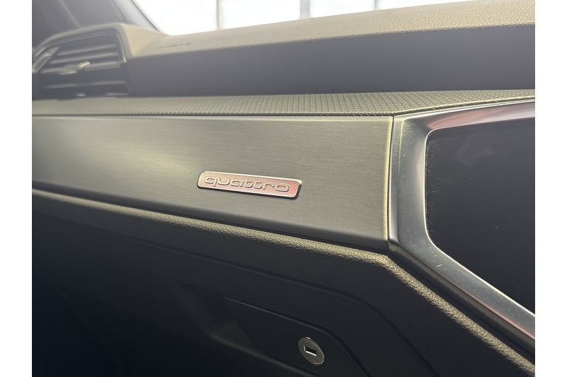 Audi 2.0 TDI 40 Edition 1 Sportback 5dr Diesel S Tronic quattro Euro 6 (s/s) (200 ps)