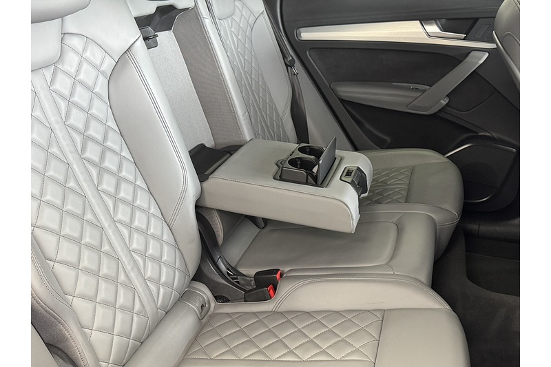 Audi 3.0 TDI V6 SUV 5dr Diesel Tiptronic quattro Euro 6 (s/s) (347 ps)