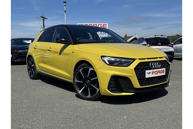 Audi 1.0 TFSI 30 Black Edition Sportback 5dr Petrol Manual Euro 6 (s/s) (110 ps)