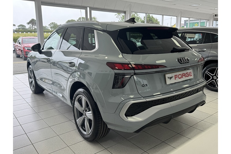 Audi TFSI S Line 1498 5dr SUV S Tronic Petrol