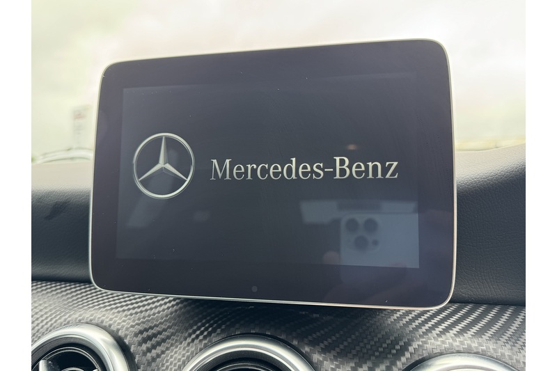 Mercedes-Benz 2.1 A200d AMG Line (Premium) Hatchback 5dr Diesel 7G-DCT Euro 6 (s/s) (136 ps)