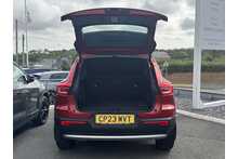 23/23 Volvo XC40 B3 MHEV Core SUV 2.0 Automatic Petrol Hybrid