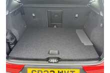 23/23 Volvo XC40 B3 MHEV Core SUV 2.0 Automatic Petrol Hybrid