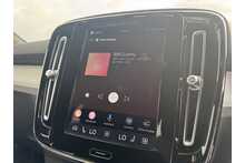 23/23 Volvo XC40 B3 MHEV Core SUV 2.0 Automatic Petrol Hybrid