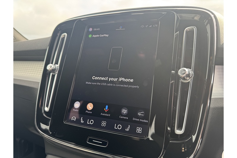 Volvo B3 MHEV Core SUV 2.0 Automatic Petrol Hybrid