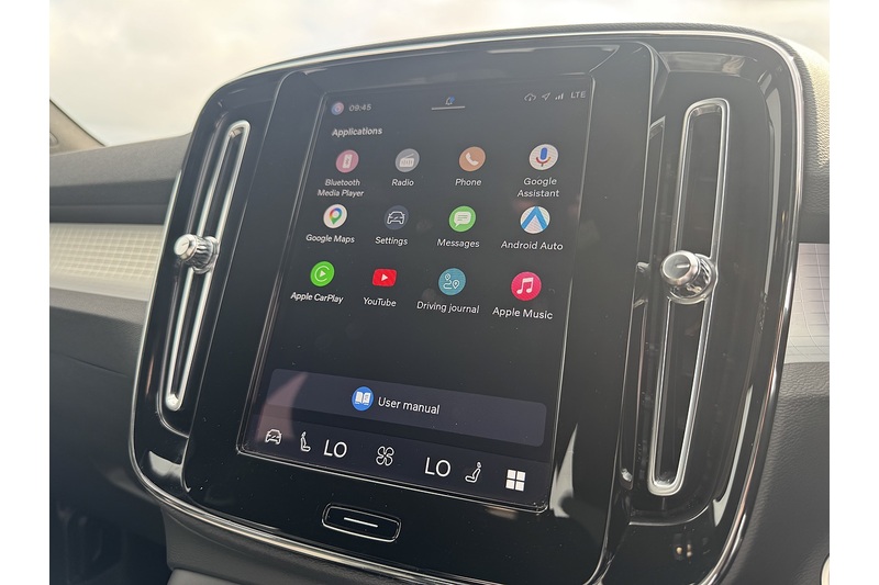 Volvo B3 MHEV Core SUV 2.0 Automatic Petrol Hybrid