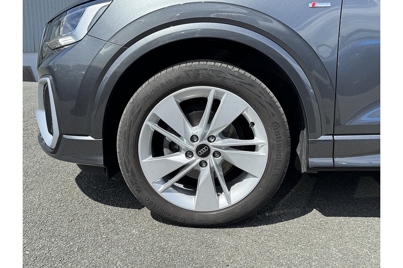 Audi 1.5 TFSI CoD 35 S line SUV 5dr Petrol S Tronic Euro 6 (s/s) (150 ps)