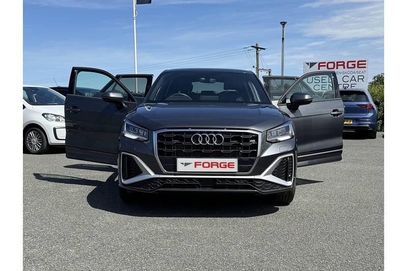 Audi 1.5 TFSI CoD 35 S line SUV 5dr Petrol S Tronic Euro 6 (s/s) (150 ps)