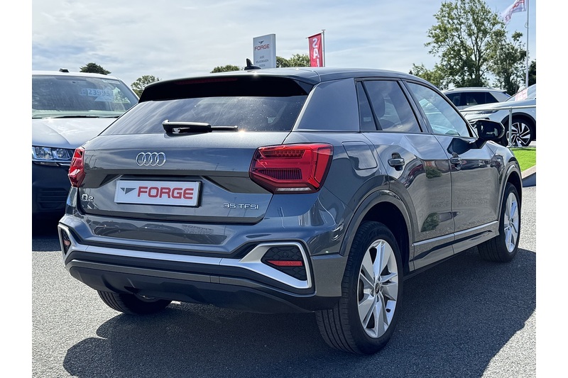 Audi 1.5 TFSI CoD 35 S line SUV 5dr Petrol S Tronic Euro 6 (s/s) (150 ps)