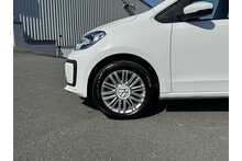 21/71 Volkswagen up! 1.0 up! Hatchback 5dr Petrol Manual