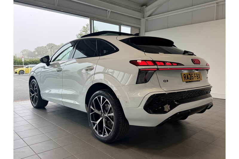 Audi Sportback Edition 1 Tfsi Quattro  204 PS S Tronic 2.0 5dr Estate Semi Auto Petrol