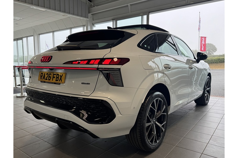 Audi Sportback Edition 1 Tfsi Quattro  204 PS S Tronic 2.0 5dr Estate Semi Auto Petrol