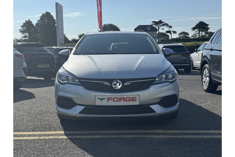 Vauxhall 1.2 Turbo Business Edition Nav Hatchback 5dr Petrol Manual Euro 6 (s/s) (110 ps)