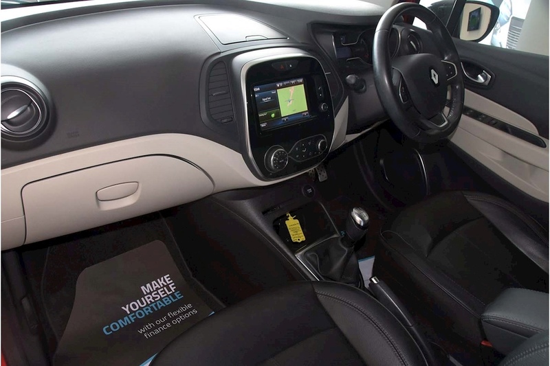 Renault 1.5 dCi ENERGY Signature X Nav SUV 5dr Diesel Manual Euro 6 (s/s) (90 ps)