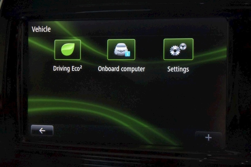 Renault 1.5 dCi ENERGY Signature X Nav SUV 5dr Diesel Manual Euro 6 (s/s) (90 ps)