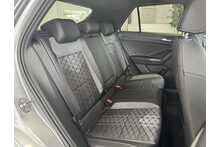 25/75 Volkswagen T-Roc 1.5 TSI Black Edition Plus Petrol DSG 150 ps