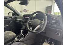 25/75 Volkswagen T-Roc 1.5 TSI Black Edition Plus Petrol DSG 150 ps