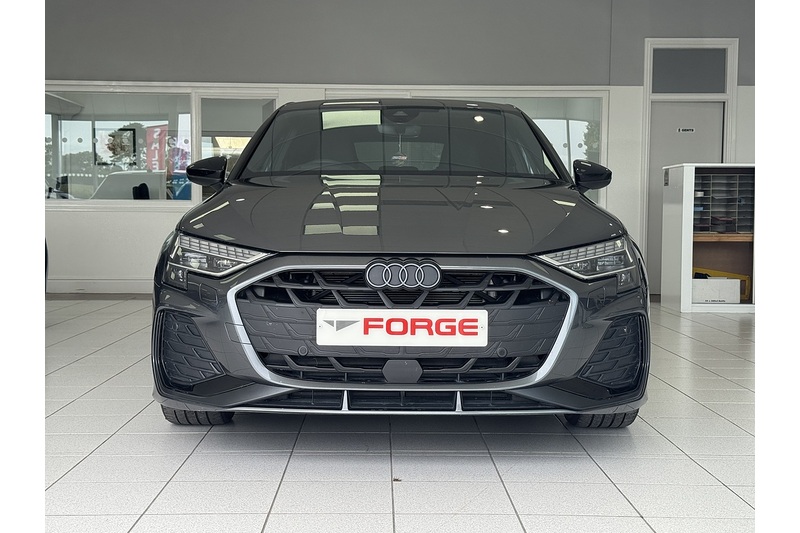 Audi 1.5 TFSI 35 Black Edition Sportback 5dr Petrol S Tronic Euro 6 (s/s) (150 ps)