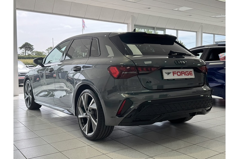 Audi 1.5 TFSI 35 Black Edition Sportback 5dr Petrol S Tronic Euro 6 (s/s) (150 ps)