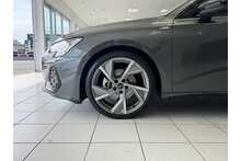 25/25 Audi A3 1.5 TFSI 35 Black Edition Sportback S Tronic 150 ps