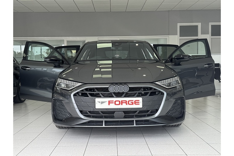 Audi 1.5 TFSI 35 Black Edition Sportback 5dr Petrol S Tronic Euro 6 (s/s) (150 ps)