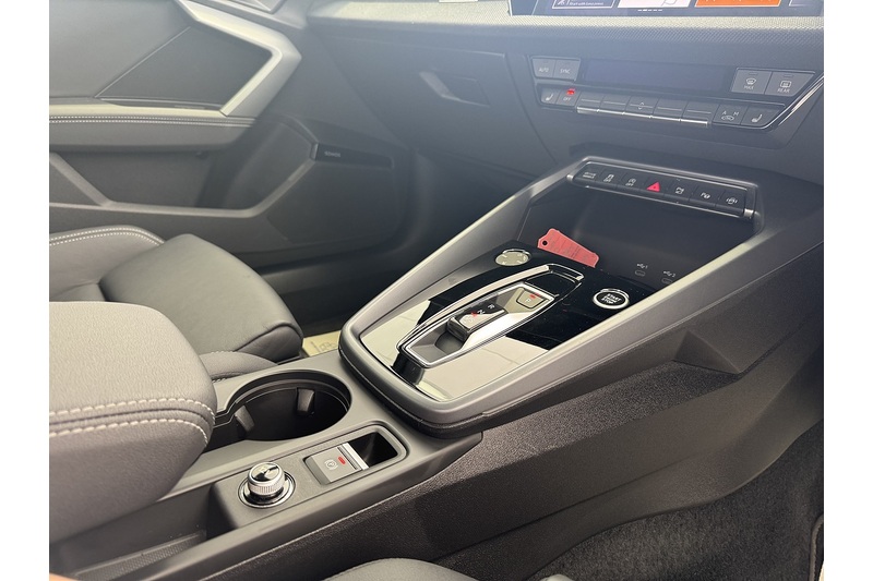 Audi 1.5 TFSI 35 Black Edition Sportback 5dr Petrol S Tronic Euro 6 (s/s) (150 ps)