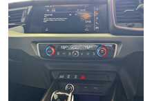 19/19 Audi A1 1.5 TFSI 35 S line Style Edition Sportback 5dr Petrol S Tronic 150 ps