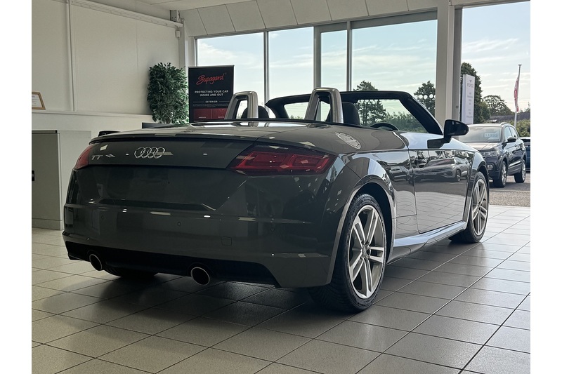 Audi 2.0 TFSI 40 Sport Roadster 2dr Petrol S Tronic Euro 6 (s/s) (197 ps)