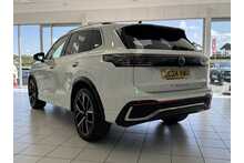 24/24 Volkswagen Tiguan eTSI MHEV R-Line Launch Edition