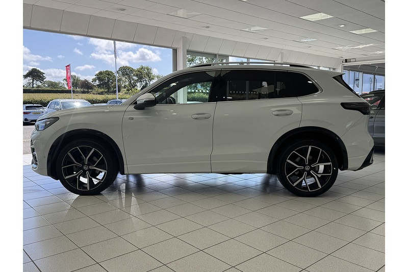 Volkswagen 1.5 eTSI MHEV R-Line Launch Edition SUV 5dr Petrol Hybrid DSG Euro 6 (s/s) (150 ps)