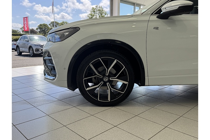 Volkswagen 1.5 eTSI MHEV R-Line Launch Edition SUV 5dr Petrol Hybrid DSG Euro 6 (s/s) (150 ps)