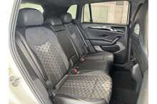 24/24 Volkswagen Tiguan eTSI MHEV R-Line Launch Edition