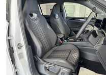 24/24 Volkswagen Tiguan eTSI MHEV R-Line Launch Edition