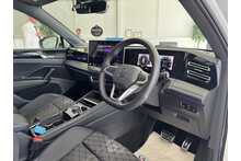 24/24 Volkswagen Tiguan eTSI MHEV R-Line Launch Edition