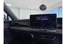 24/24 Volkswagen Tiguan eTSI MHEV R-Line Launch Edition
