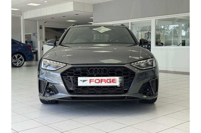 Audi 2.0 TFSI 40 Black Edition Estate 5dr Petrol S Tronic Euro 6 (s/s) (204 ps)