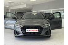 23/73 Audi A4 Avant 2.0 TFSI 40 Black Edition Estate 5dr Petrol S Tronic 204 ps