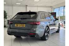 23/73 Audi A4 Avant 2.0 TFSI 40 Black Edition Estate 5dr Petrol S Tronic 204 ps