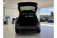 23/73 Audi A4 Avant 2.0 TFSI 40 Black Edition Estate 5dr Petrol S Tronic 204 ps