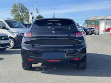 22/22 Peugeot 208 1.5 BlueHDi Allure Premium Manual 100 ps