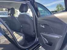 22/22 Peugeot 208 1.5 BlueHDi Allure Premium Manual 100 ps