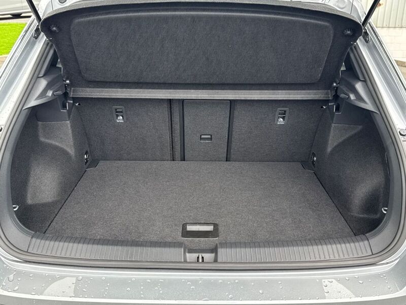 Volkswagen 2.0 TDI R-Line SUV 5dr Diesel DSG Euro 6 (s/s) (150 ps)